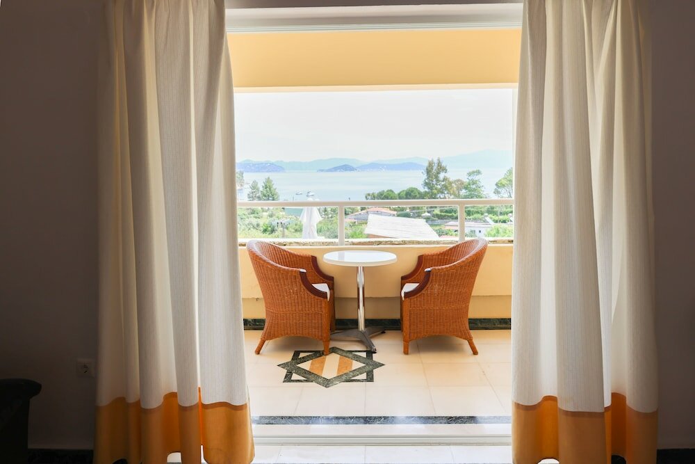 Фото Kanapitsa Mare Hotel