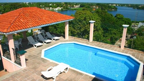 Гостиница Hotel & Suites Real del Lago в Штате Табаско