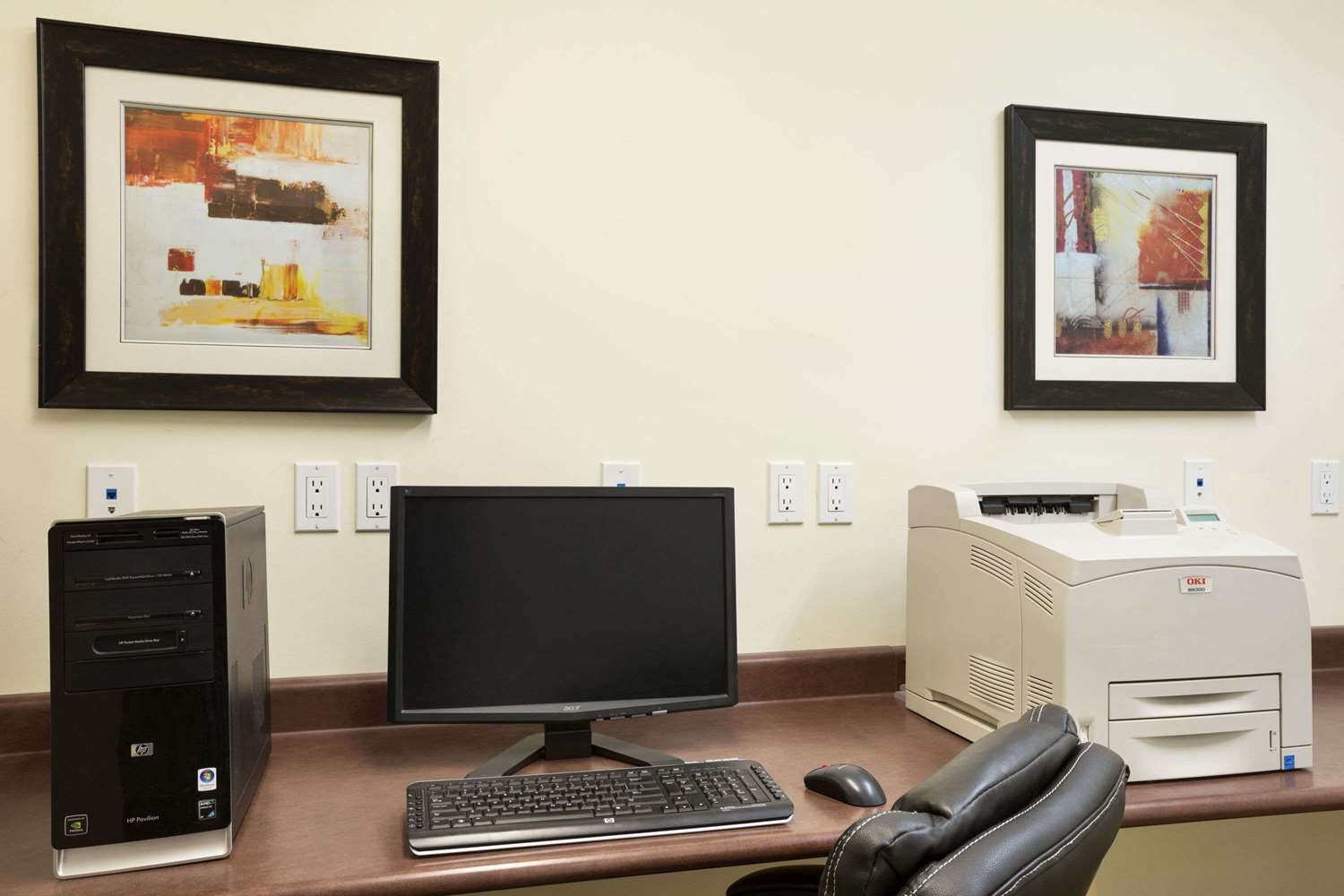 Фото Days Inn by Wyndham Bonnyville