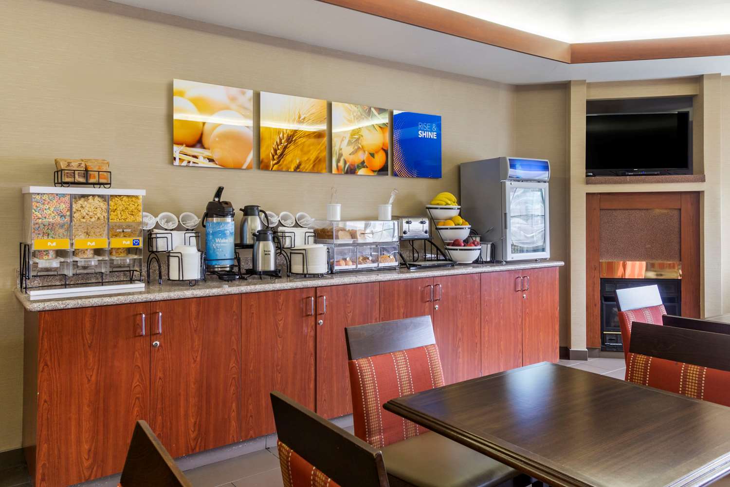 Фото Comfort Inn Tacoma