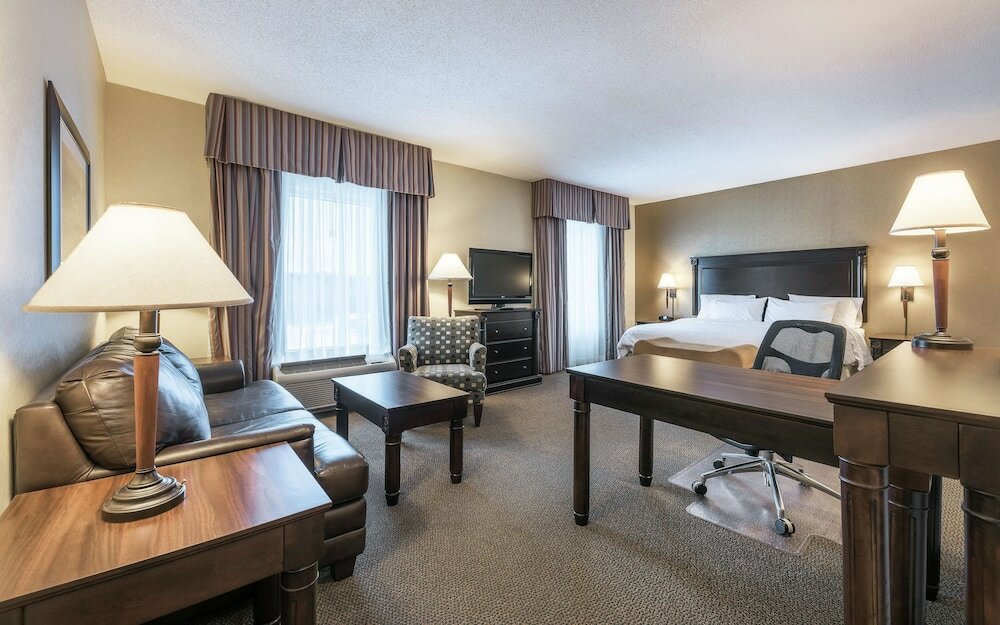 Фото Hampton Inn & Suites by Hilton Moncton