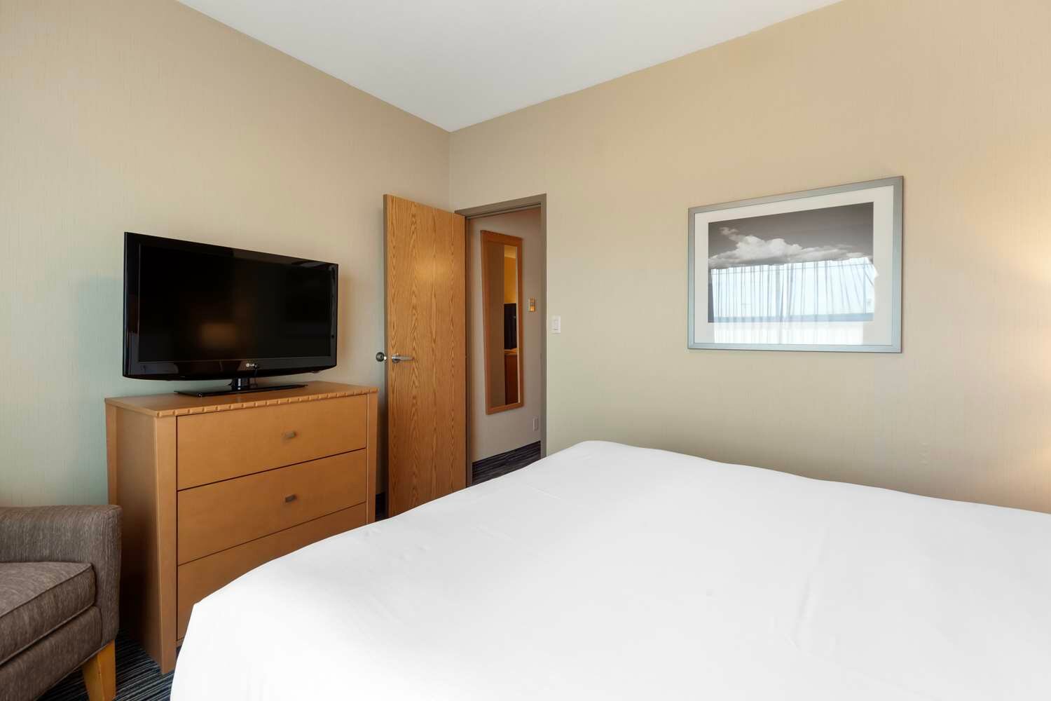Фото Best Western Grande Prairie Hotel & Suites