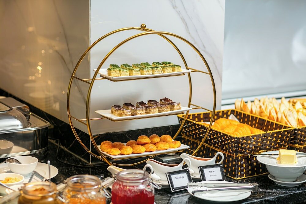 Фото May De Ville Old Quarter II Hotel