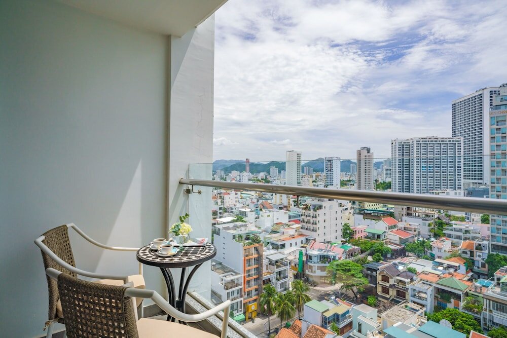 Фото Отель Seaesta Nha Trang Hotel
