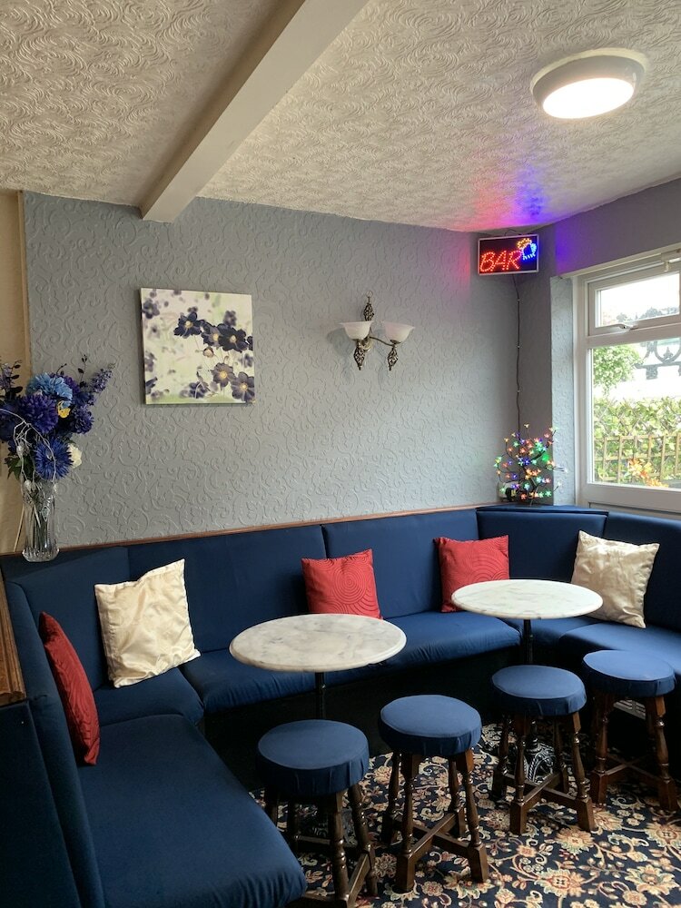 Фото The Alondra Hotel