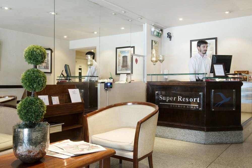 Фото отеля 1