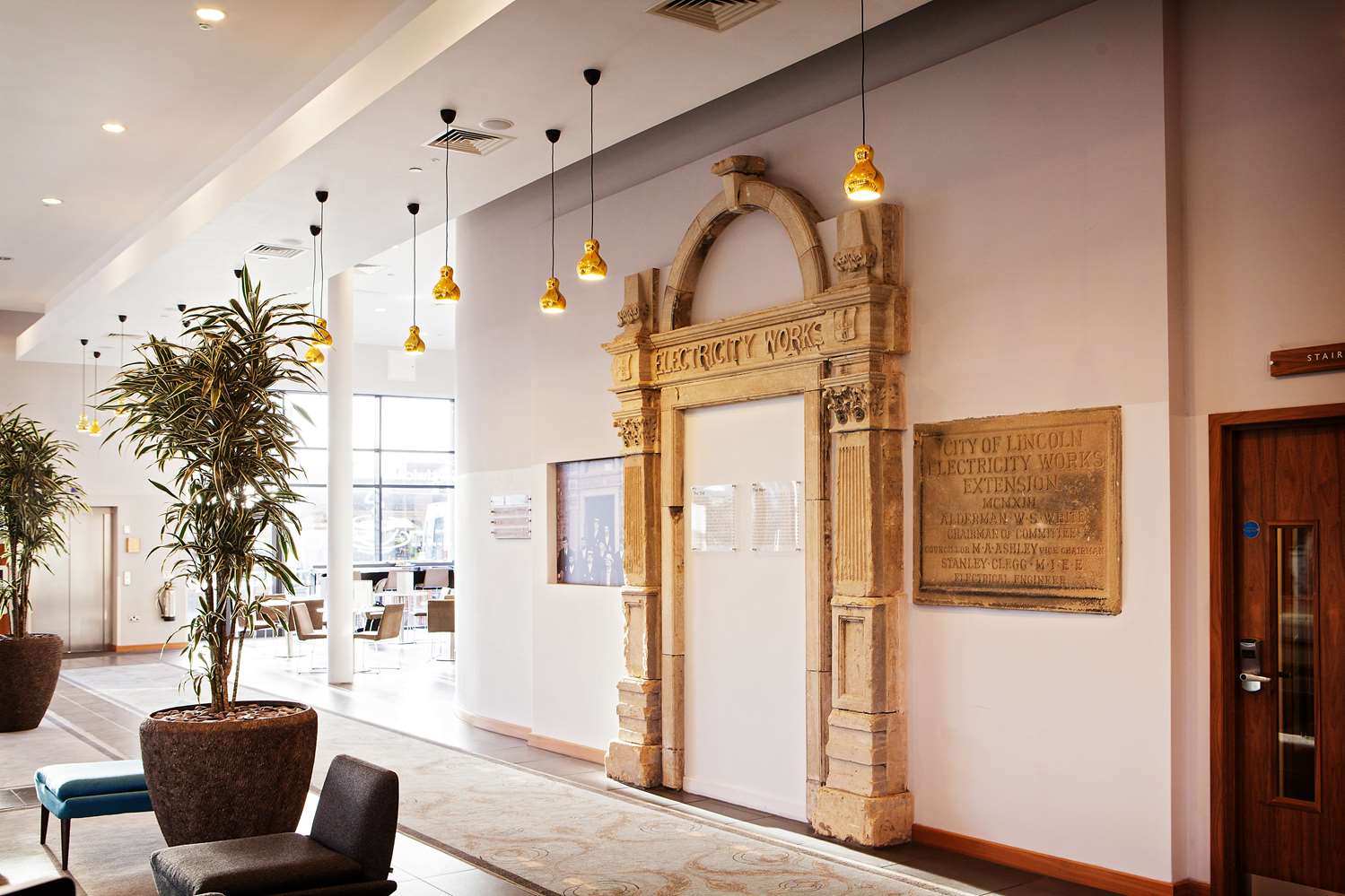 Фото DoubleTree by Hilton Hotel Lincoln