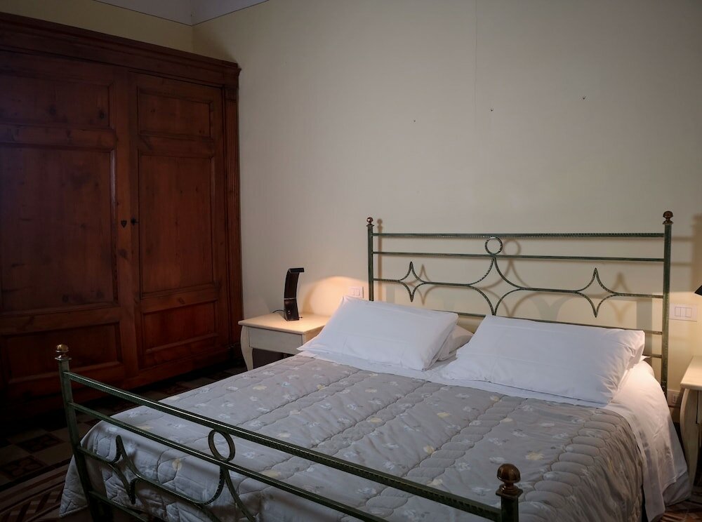 Фото Hotel A Palazzo Busdraghi, Residenza d'Epoca