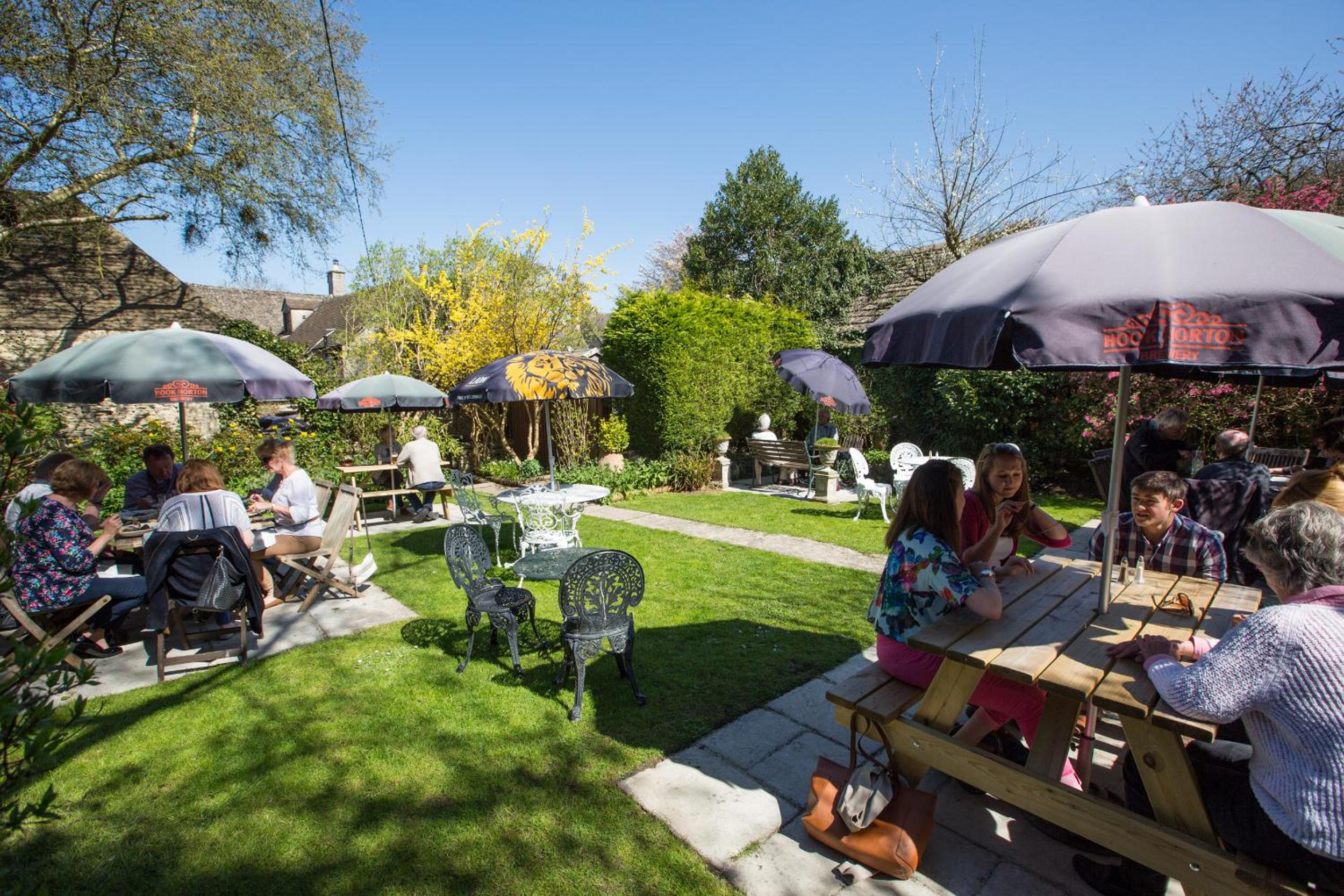 Фото The Angel at Burford