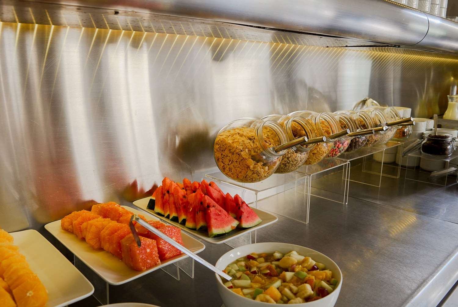 Фото Dazzler by Wyndham Buenos Aires Recoleta