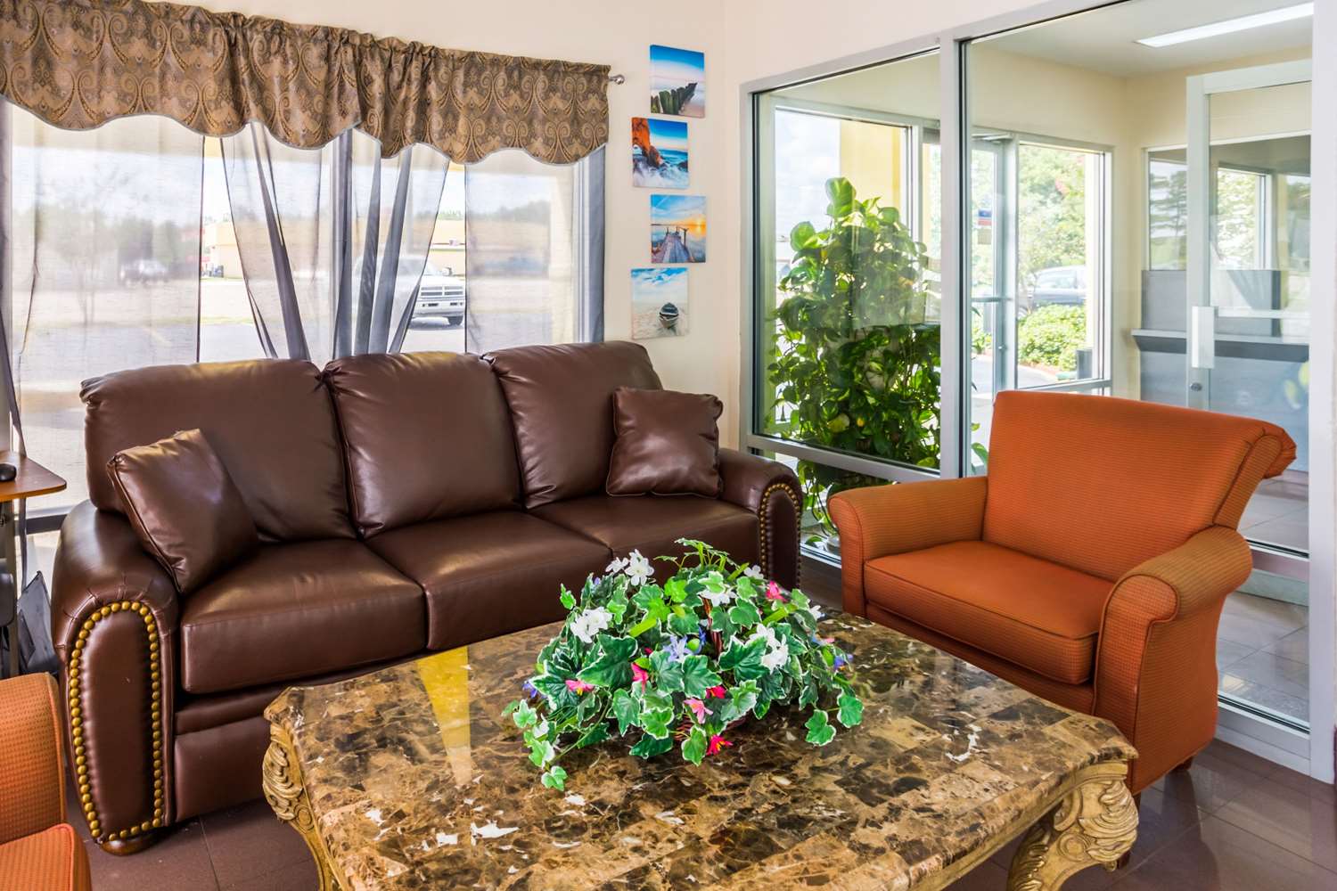 Фото Econo Lodge Picayune