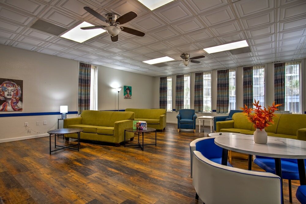 Фото Schooner Beach and Racquet Club by Capital Vacations