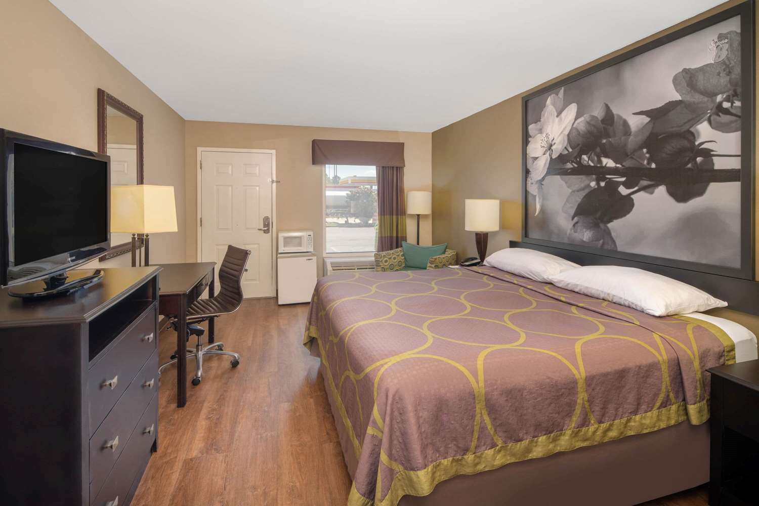 Фото Super 8 by Wyndham Port Wentworth Savannah Area