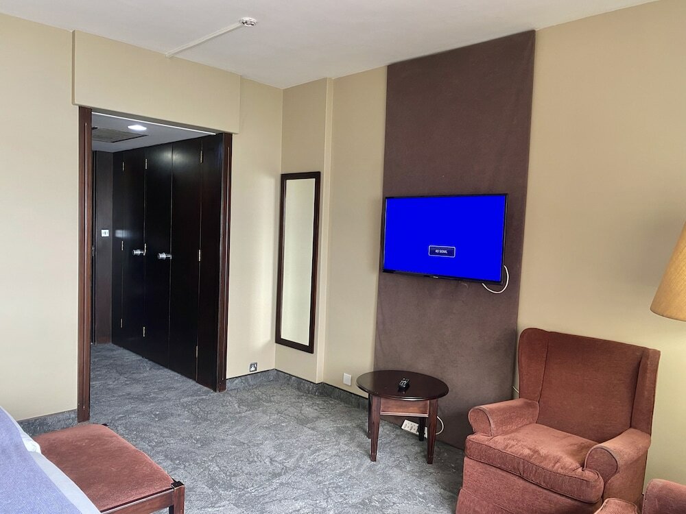 Фото The Royal Hotel by Coastland