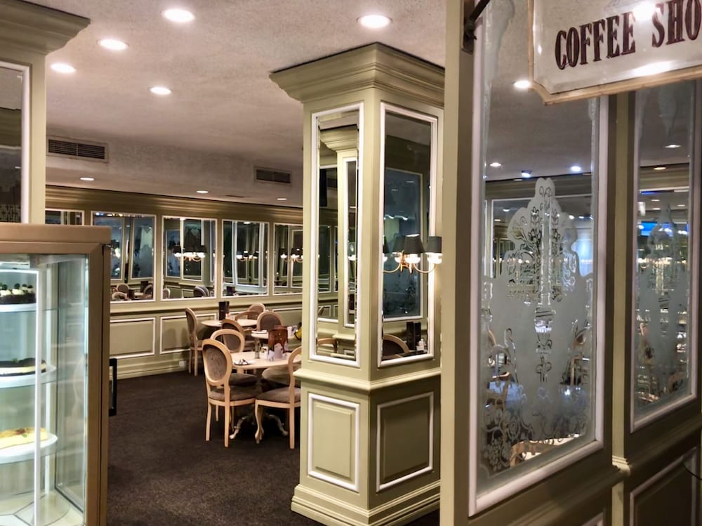 Фото The Royal Hotel by Coastland