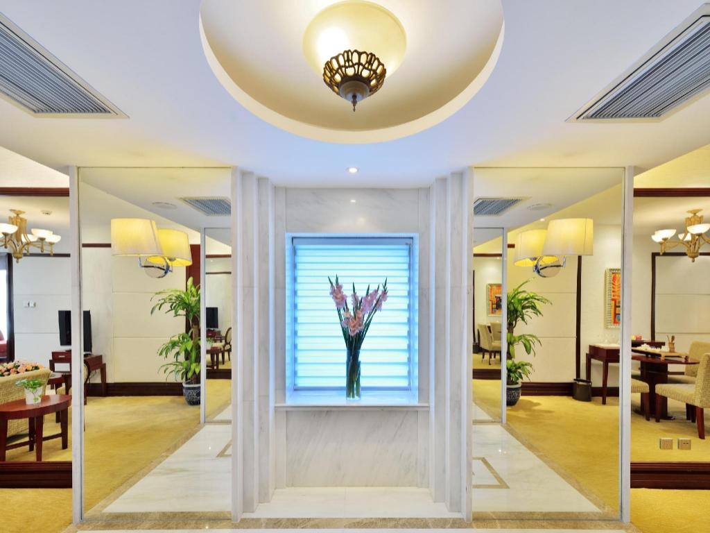 Фото Excemon Beijing Hongxiang Hotel