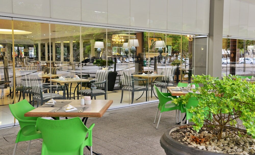 Фото Capetonian Hotel