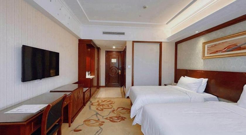 Фото Vienna Hotel Shanghai Wild Animal Park