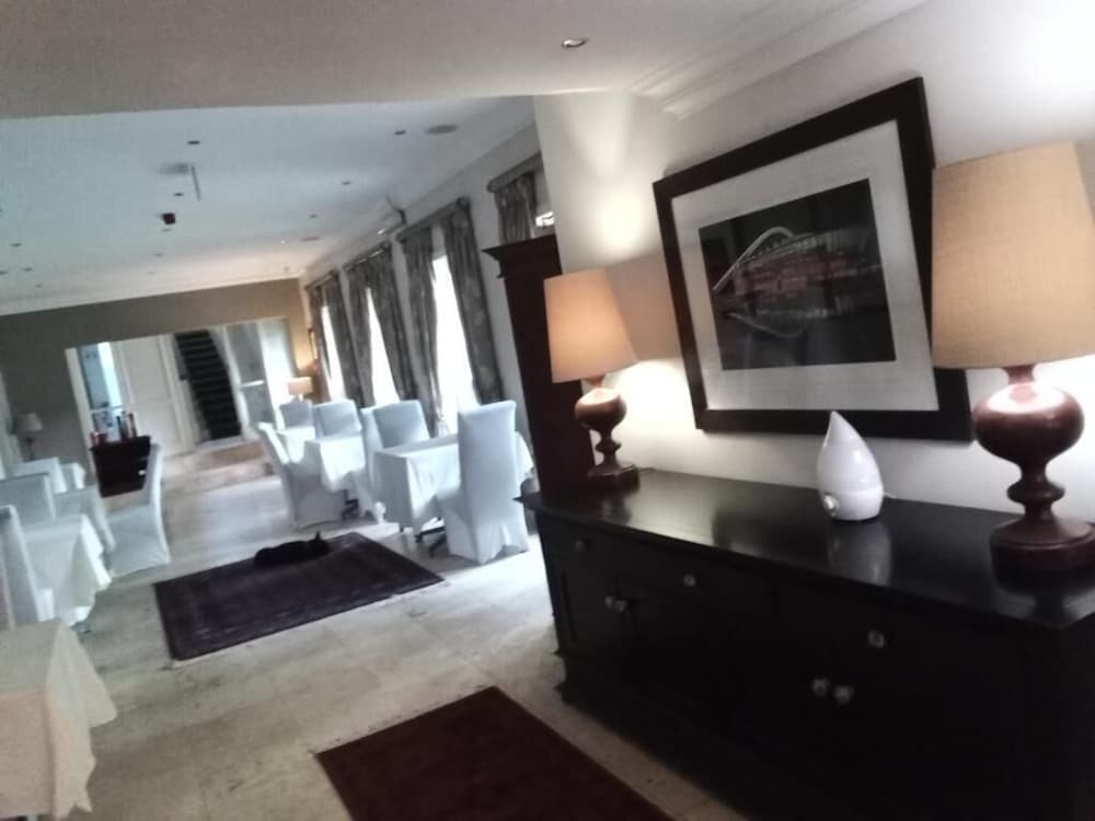 Фото 131 on Herbert Baker Boutique Hotel