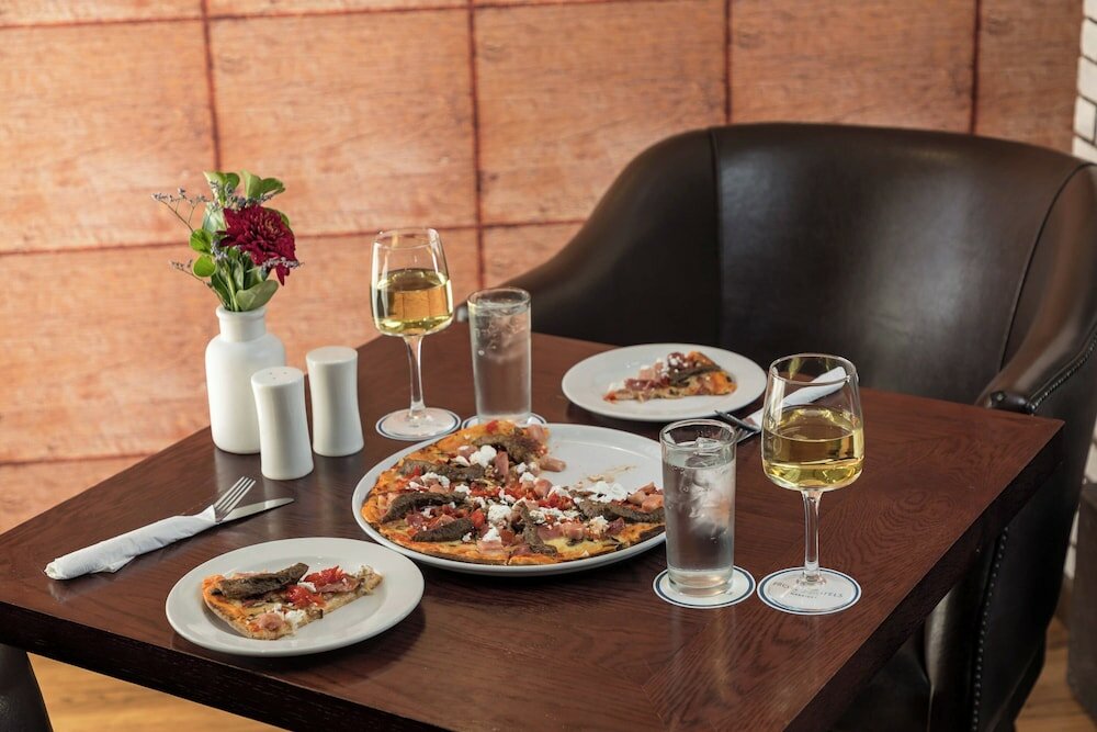 Фото Protea Hotel by Marriott Cape Town Durbanville