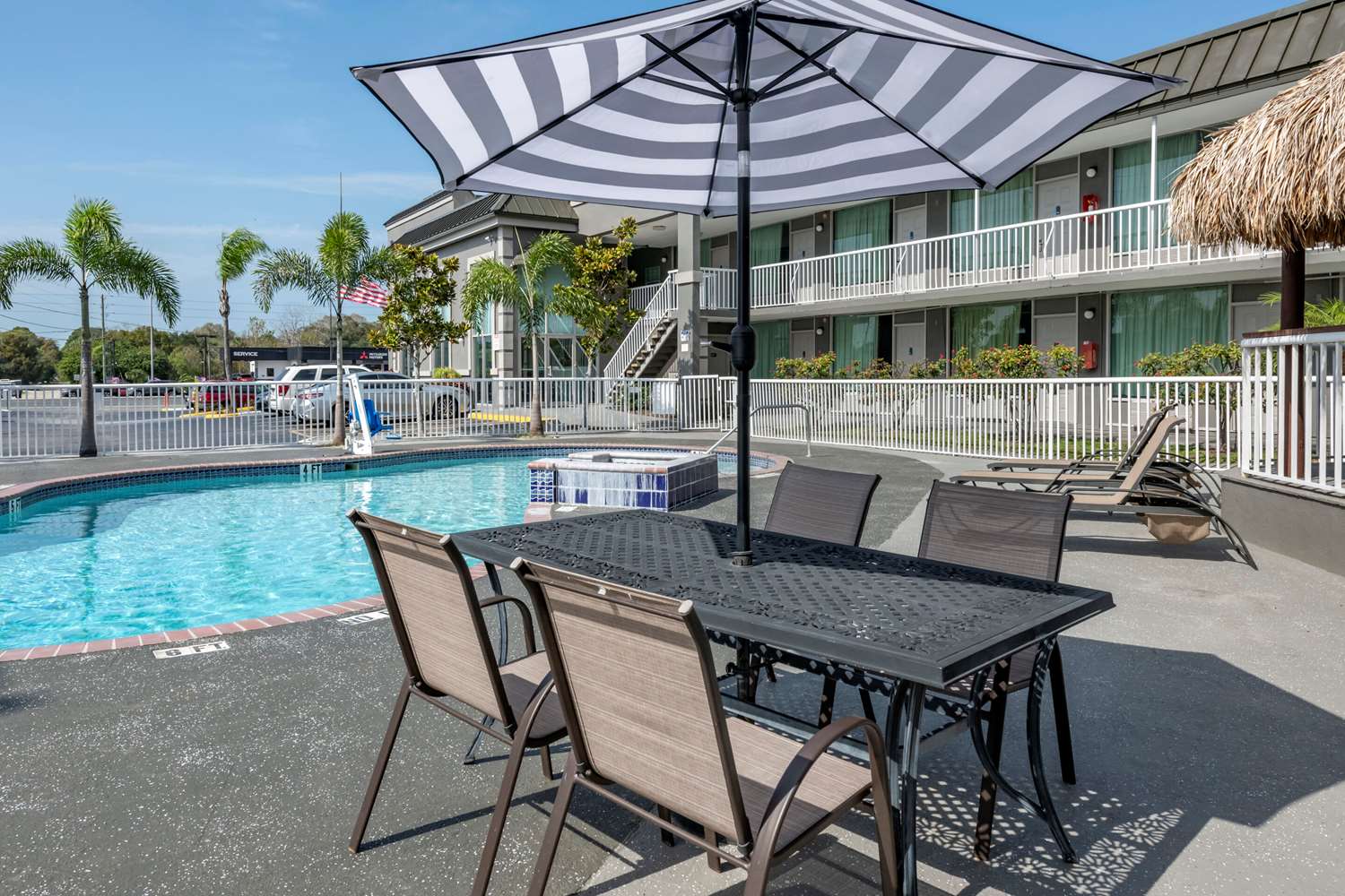 Фото Rodeway Inn