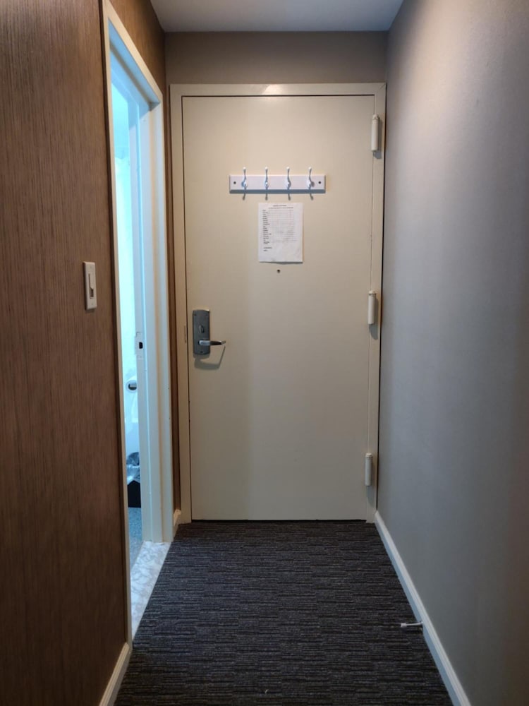 Фото Hotel Key LaGuardia Airport