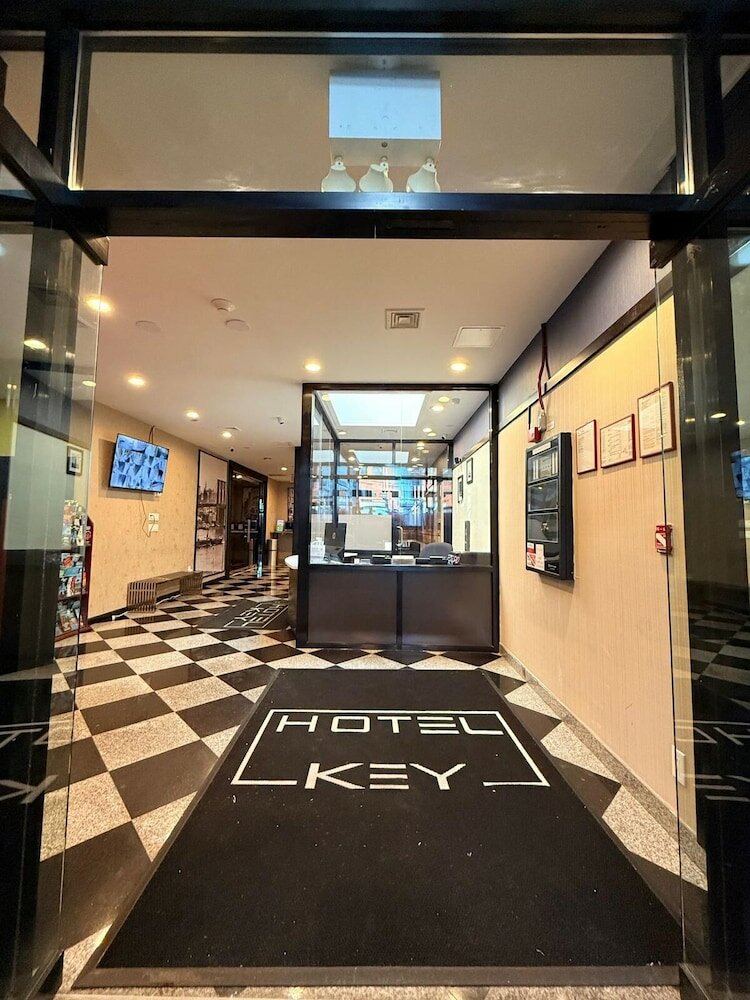 Фото Hotel Key LaGuardia Airport