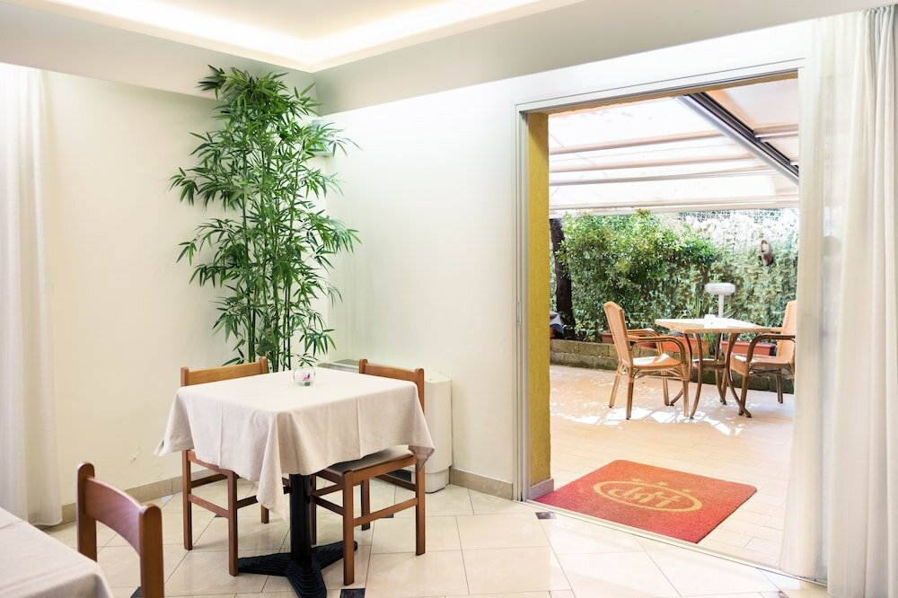 Фото Hotel St. Pierre