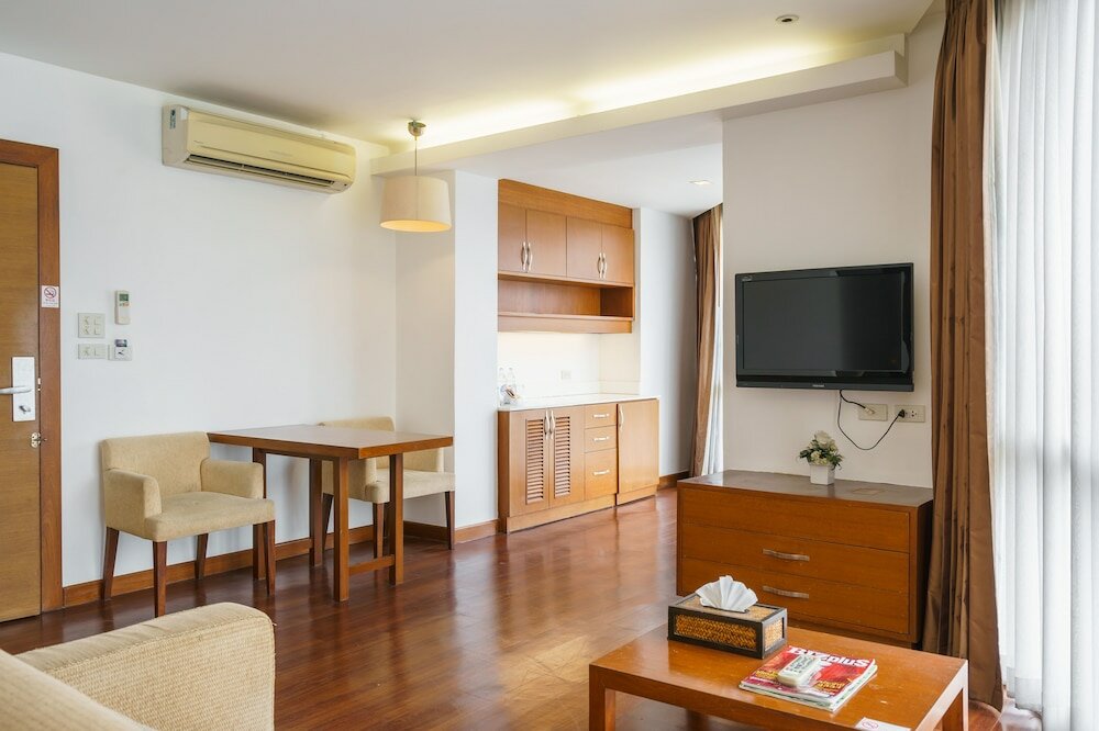 Фото Lantana Resort