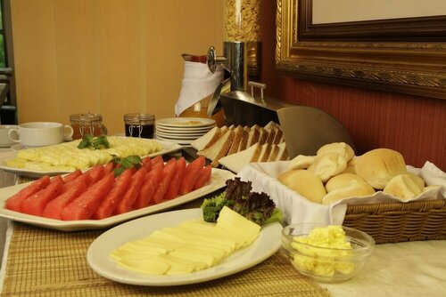 Внешний вид отеля Herald Suites Solana в Макати, фото 5