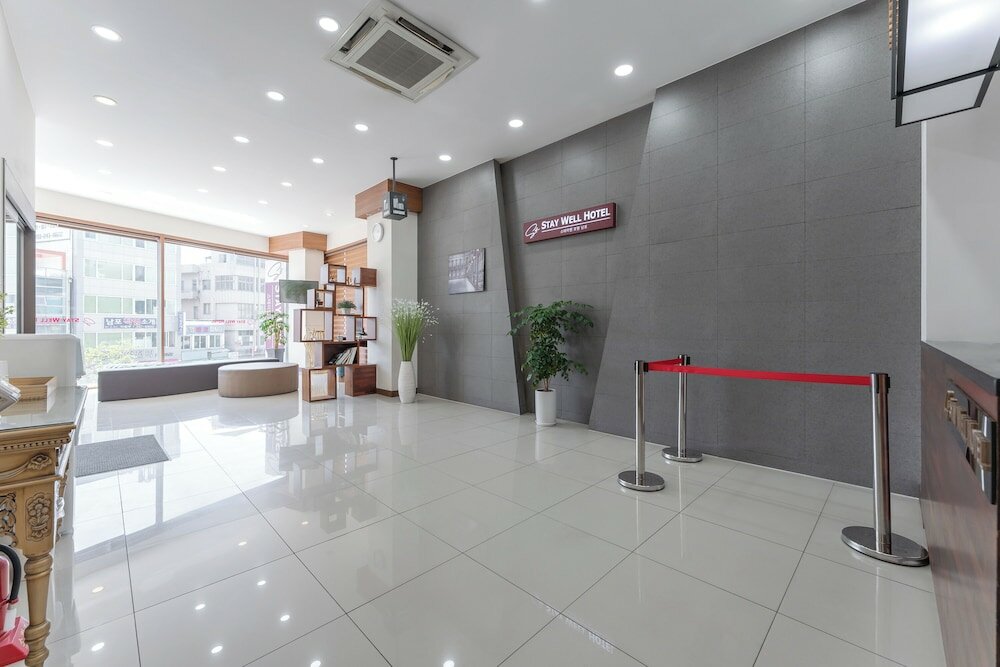 Фото Staywell Hotel