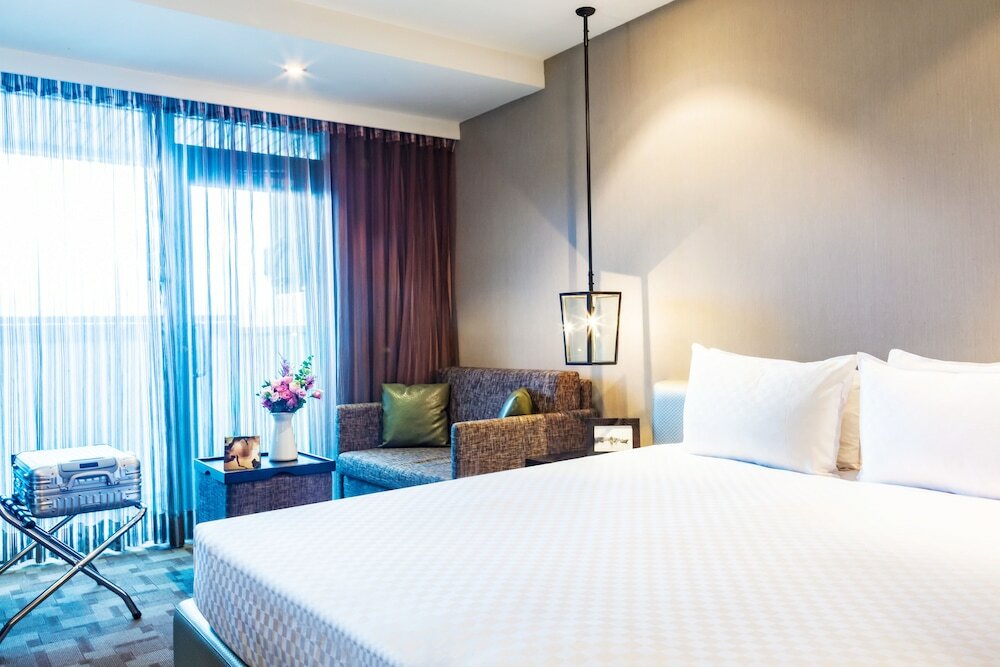 Фото Pacific Business Hotel