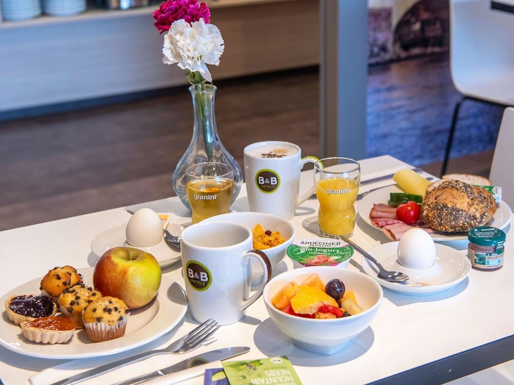 Фото B&b Hotel Regensburg