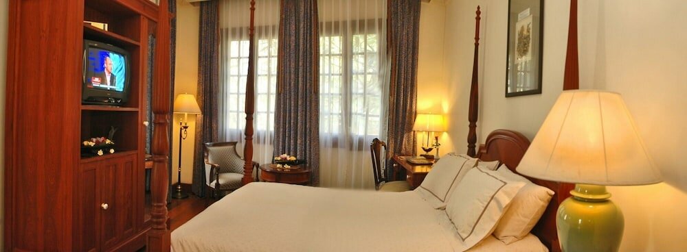 Фото Settha Palace Hotel