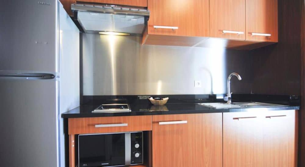 Фото Le Stanley Hotel and Suites