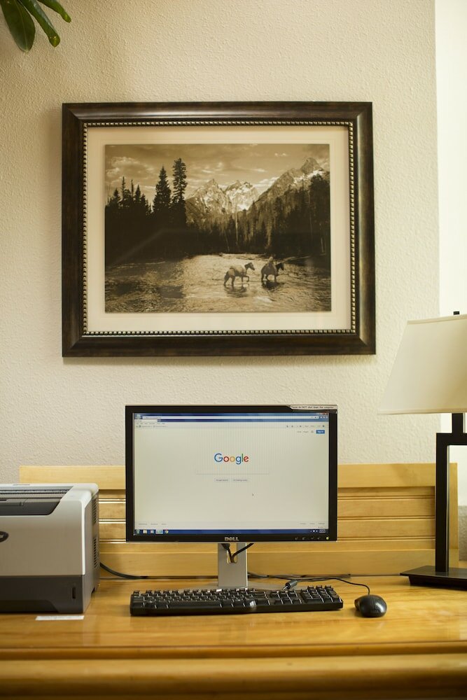 Фото Aspen Mountain Lodge