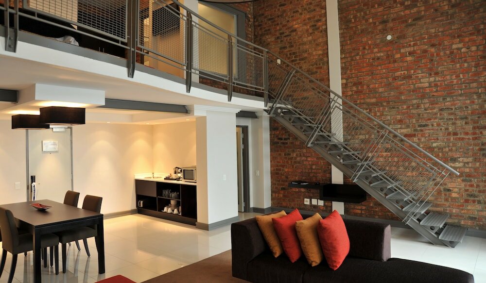 Фото Garden Court Victoria Junction