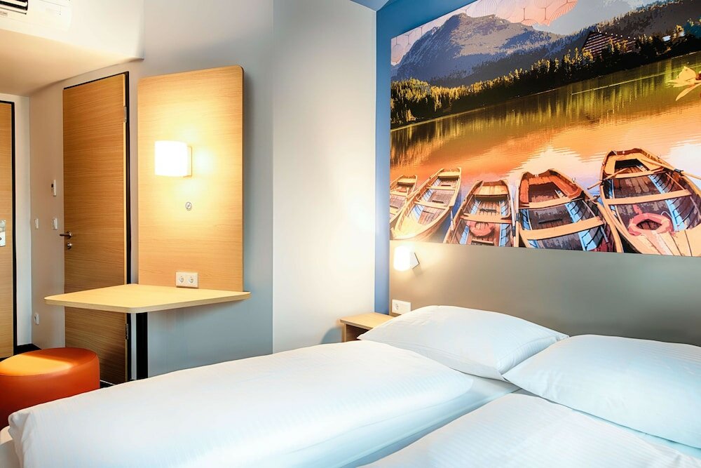 Фото B&b Hotel Kempten