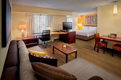 Гостиница Sonesta Es Suites Allentown Bethlehem Airport в Аллентауне