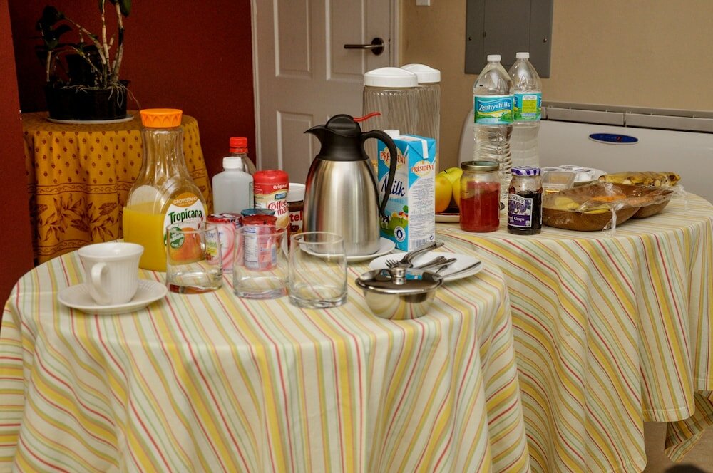 Фото Allamanda Hotel