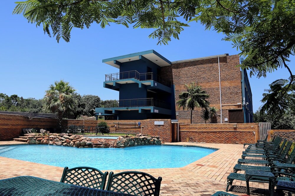 Фото отеля 1