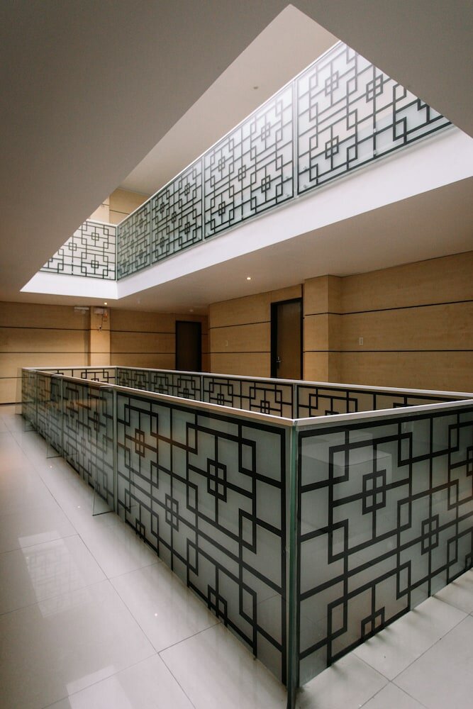 Фото Dynasty Tourist Inn