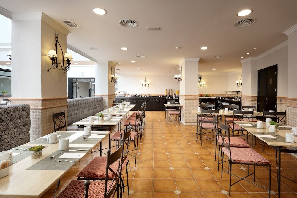 Фото Hotel Eurostars Regina