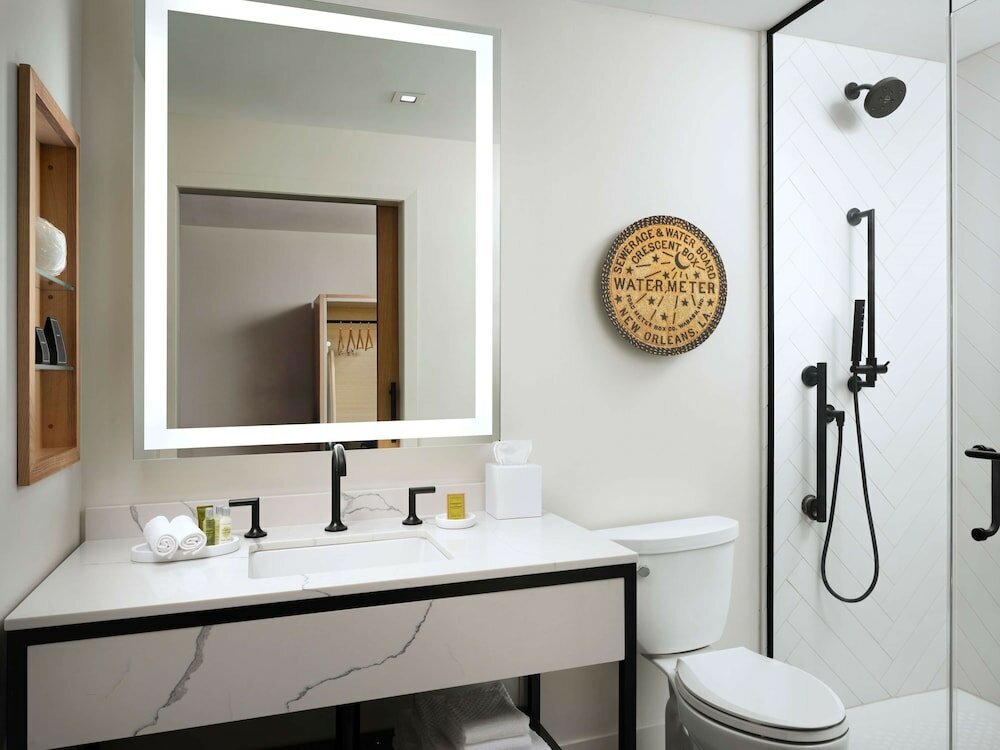 Фото Canopy by Hilton New Orleans Downtown