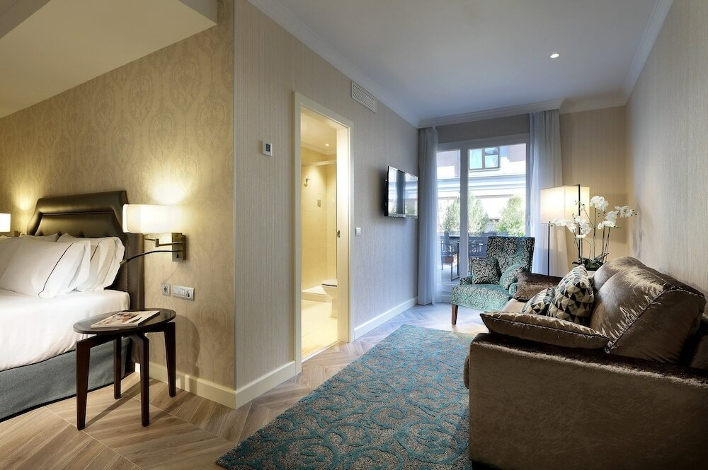 Фото Eurostars Casa de la Lírica