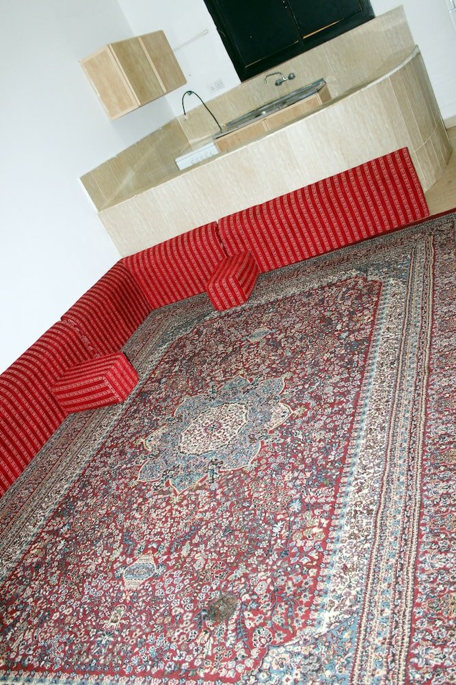 Фото Al Eairy Furnished Apartments Qassim 1