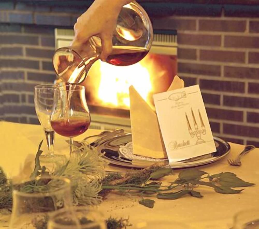 Фото Hotel Zum Zeppelin