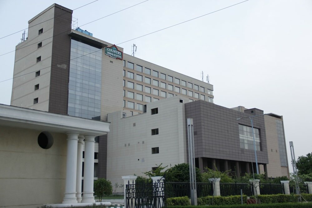 Фото отеля 3