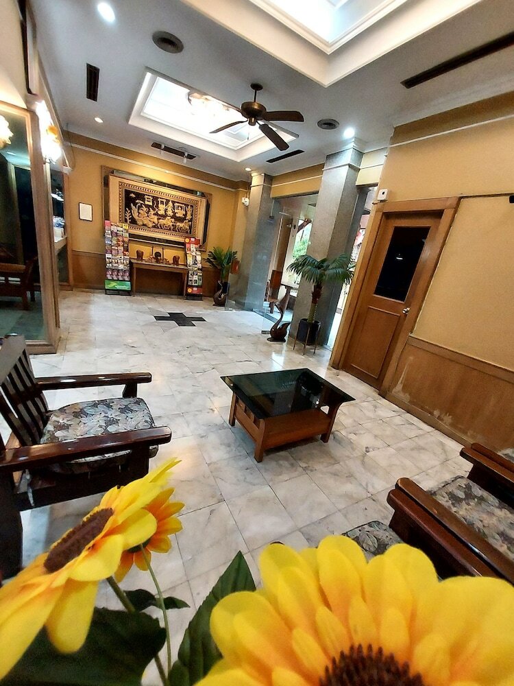 Фото Traveller Inn Hotel