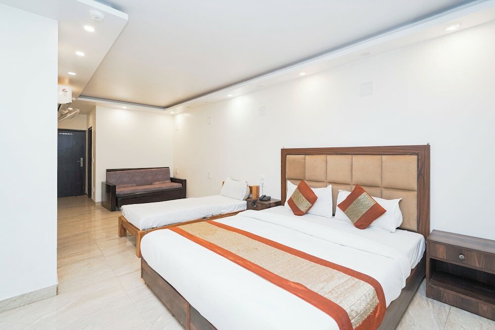 Фото Jyoti Mahal A Heritage Hotel